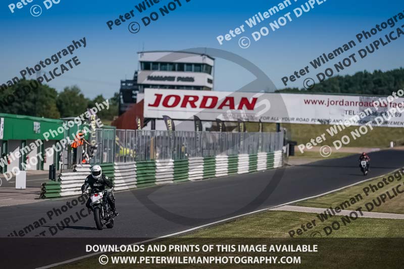 enduro digital images;event digital images;eventdigitalimages;no limits trackdays;peter wileman photography;racing digital images;snetterton;snetterton no limits trackday;snetterton photographs;snetterton trackday photographs;trackday digital images;trackday photos